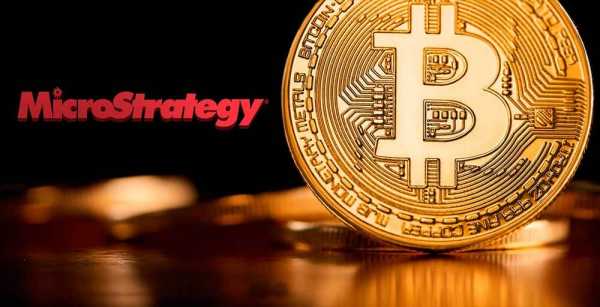 
                    Акции MicroStrategy подешевели на 9% после включения в Nasdaq-100                