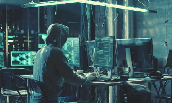 
                    Южная Корея ввела санкции против 15 IT-специалистов из Северной Кореи                