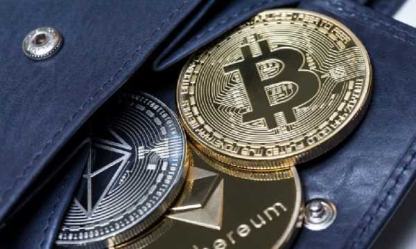 Биткойн сохраняет доминирующее положение на фоне волатильности криптовалют