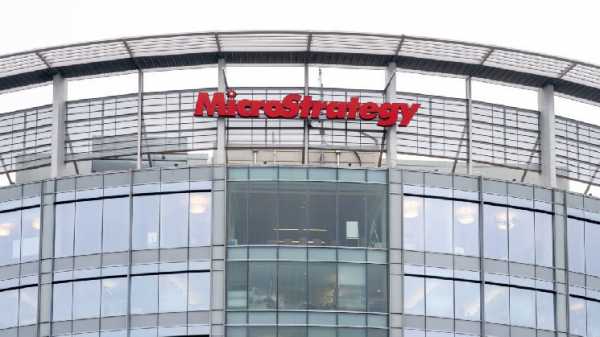 Microstrategy приобрела 258,320 BTC в 2024 году, добавив $14B к стоимости акций для акционеров.