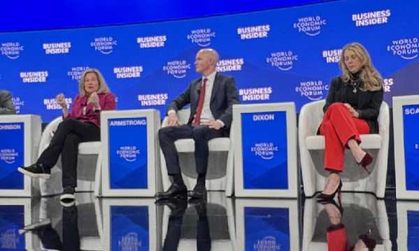 Идея биткоин-резерва в США вызвала в Давосе дебаты о будущем криптовалют