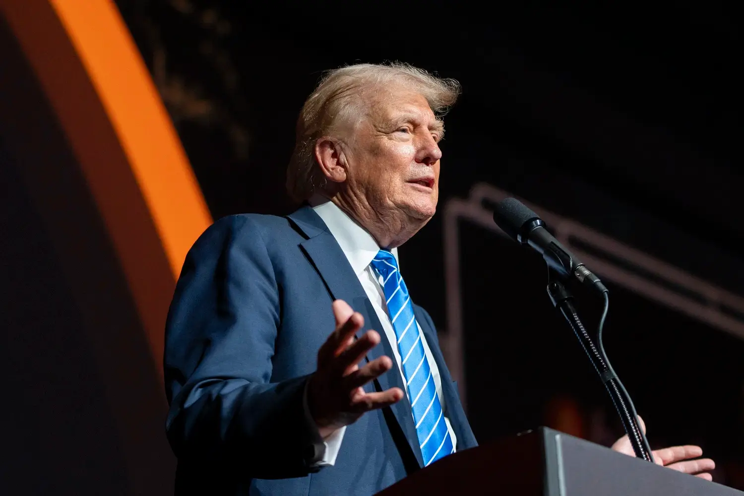 Крупные инвесторы прокомментировали мем-токен Трампа и указ президента США о крипте. Что они думают?
