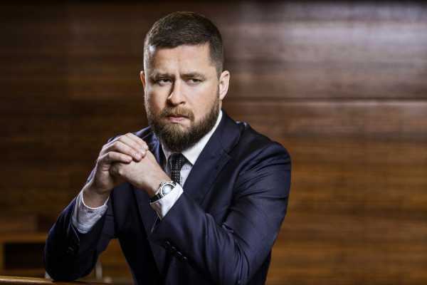 
                    Глава центробанка Чехии готов инвестировать деньги в биткоины                