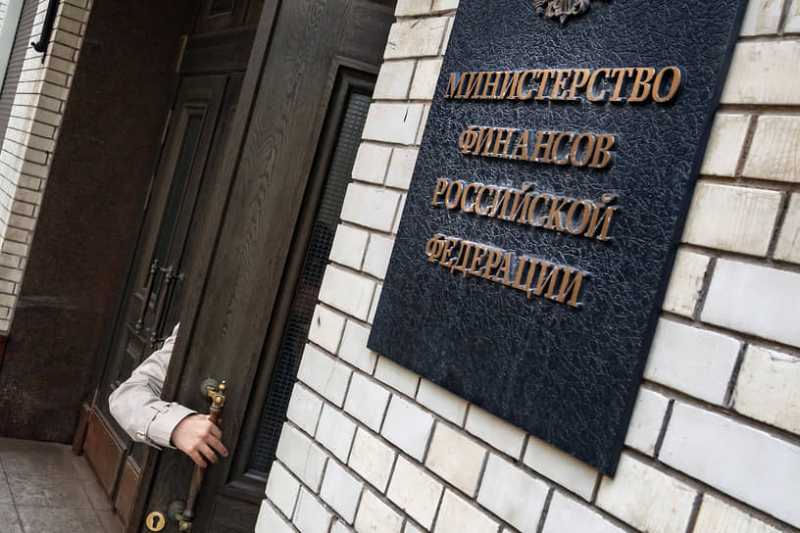 Допвыпуски разместились на разогреве