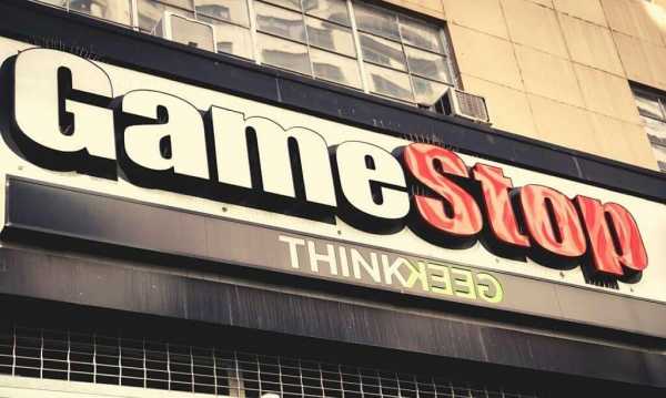 
                    Сеть магазинов по продаже игр GameStop планирует купить биткоины                