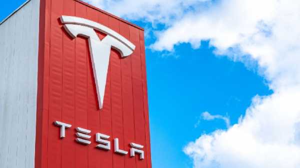 Tesla раскрывает владение 11,509 биткойнами в заявке SEC, оцененное более чем в $1 млрд