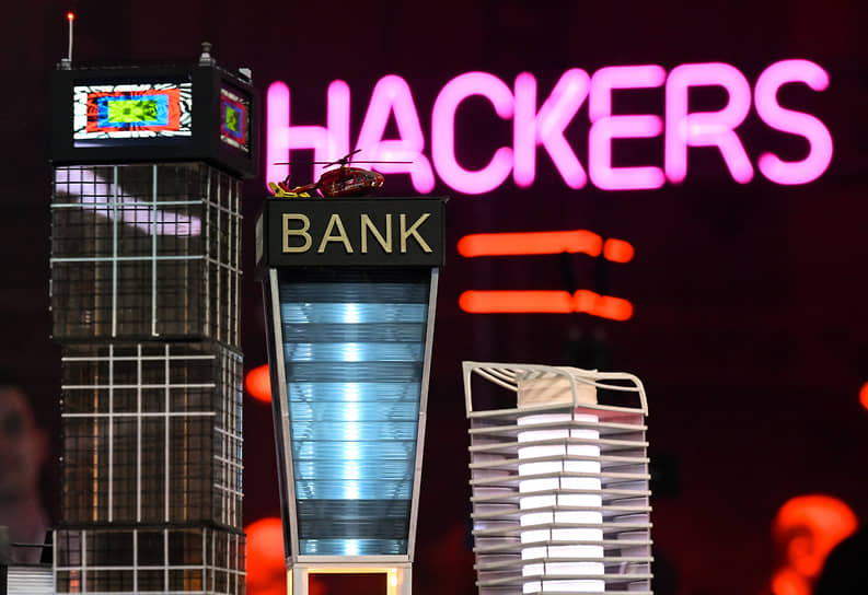 Мошенники эксплуатируют банковскую инфраструктуру
