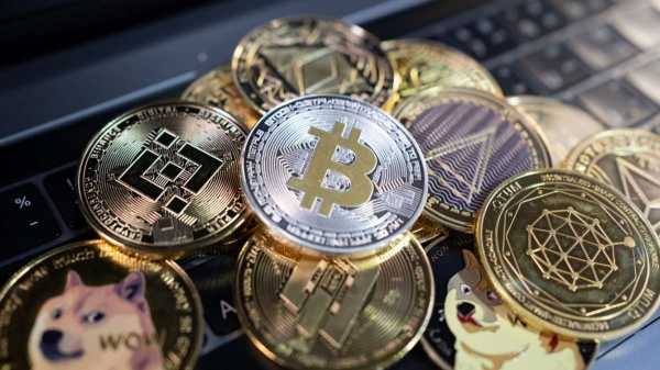 
                    Аналитик Rekt Capital: сезон альткоинов закончился ещё в 2024 году                