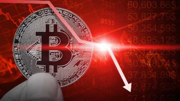 Биткоин продолжил падение до $79,170 из-за рецессии в США