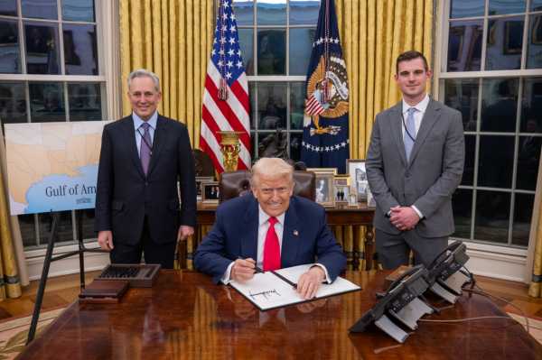 Крипто-президент или заложник индустрии? Что делает Трамп с цифровыми активами