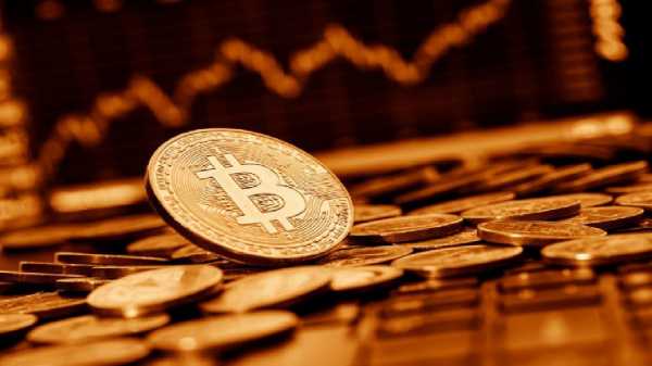 За последний месяц криптокиты накопили 65 000 биткоинов