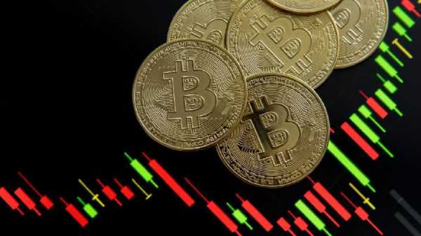 Цена биткоина рискует скорректироваться до уровня $72,000