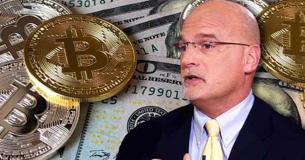
                    Никто не верит прогнозу Bloomberg на падение биткоина до $10,000                