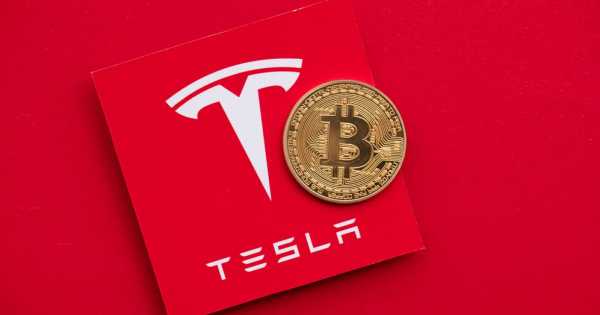 
                    В биткоины оказалось инвестировать выгоднее, чем в компанию Tesla                