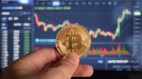 Как биткоин достиг нового максимума и что будет дальше: новый обзор рынка