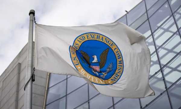 SEC критикуют из-за смены позиции в отношении стекинга криптовалют