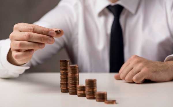 
                    Во что инвестировать: акции эфириум-казначейских компаний или ETF?                